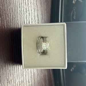 Stunning wedding ring set